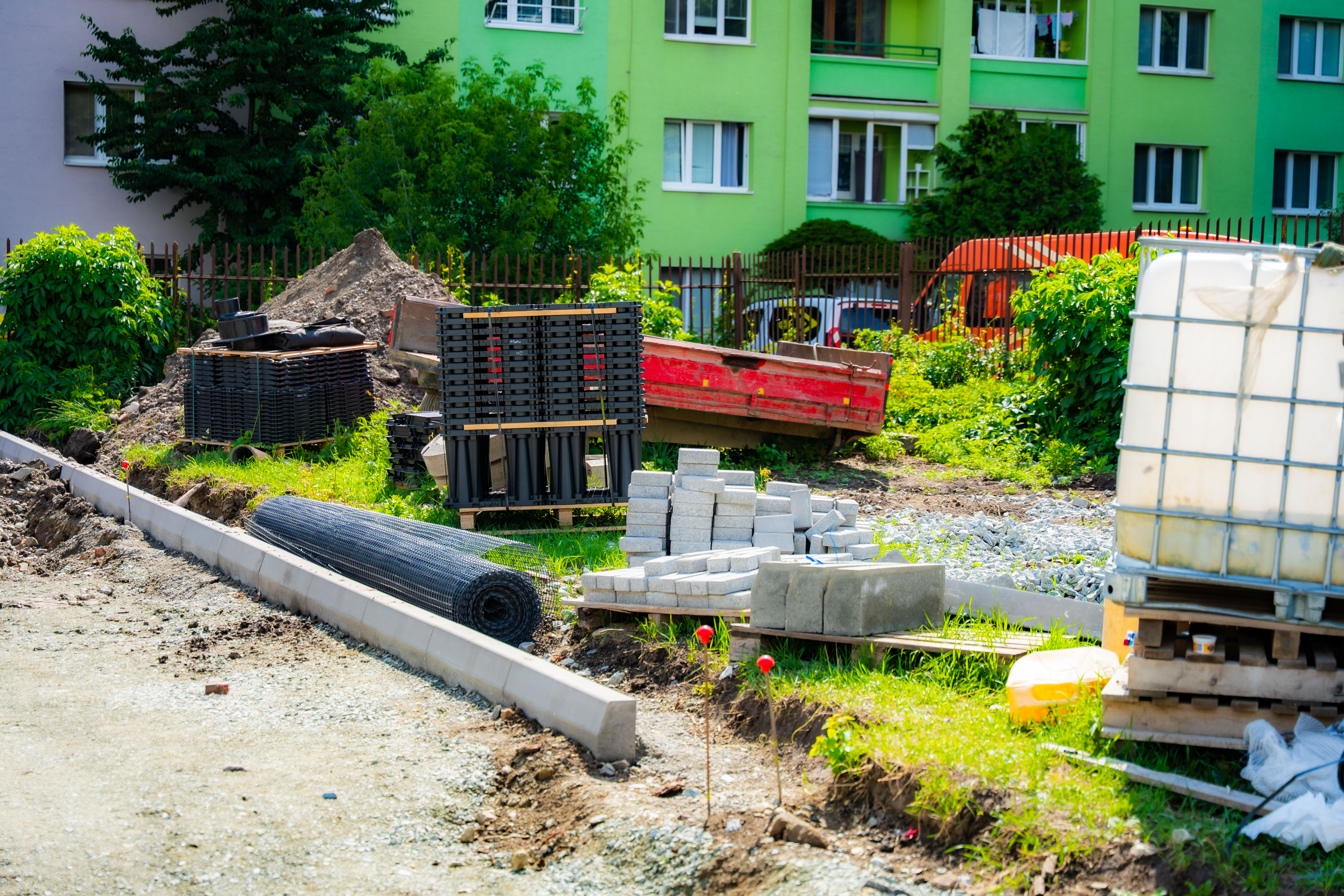 Kontrolna cinnost - Parkovacie plochy, Kosice, Srbska ulica-1-10